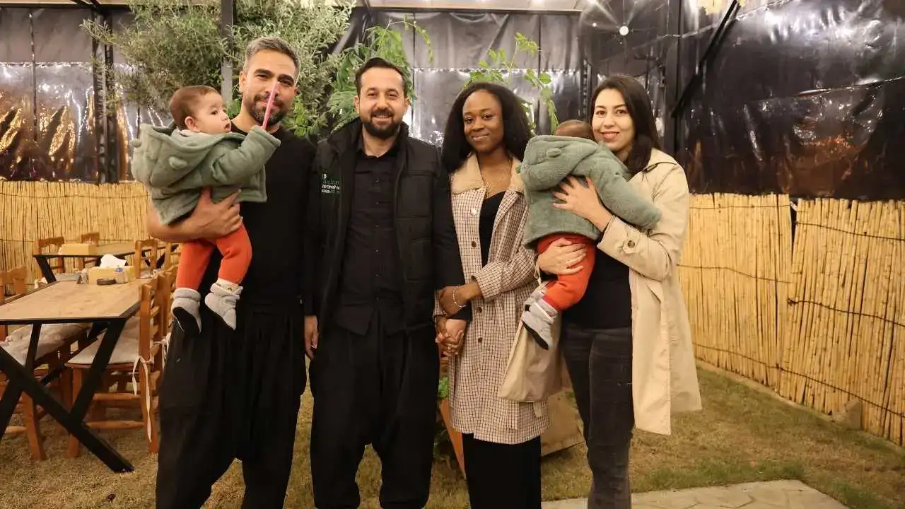 Afrika’dan Türkiye’ye Uzanan Aşk: Adana’da Kültürler Buluştu! 2